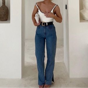 Victoria + Woods Cobain High Waisted, straight leg Jeans (AU2-US6)